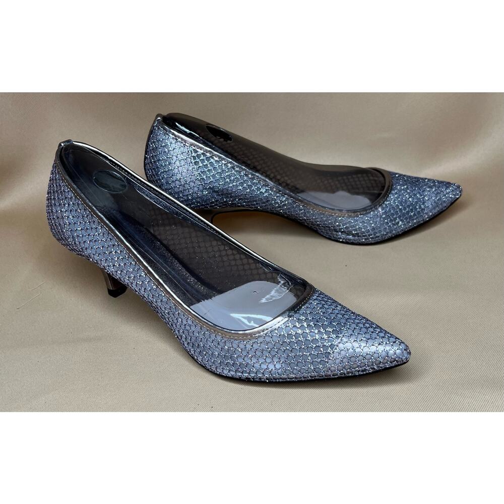 Adrianna Papell Lois Gunmetal Honeycomb Kitten Heel 7.5 M